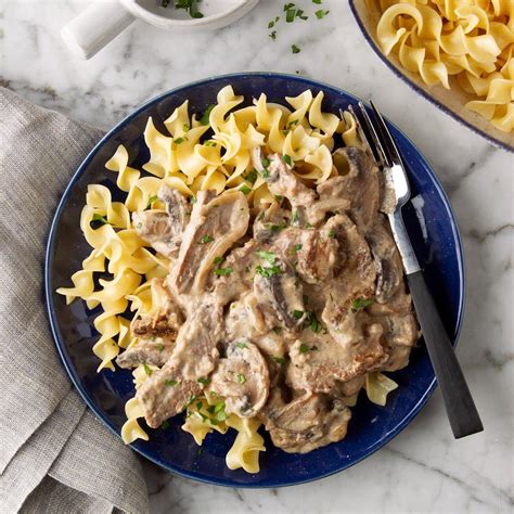 beeg red|Best Beef Stroganoff Recipe .